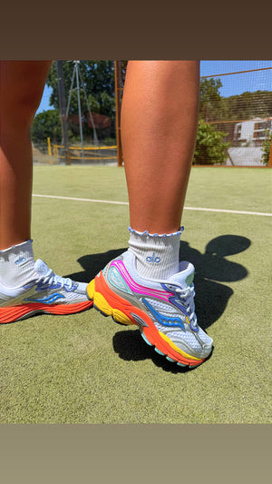 Chaussettes de sport à volants femme blanc et bleu ciel Maison Syana – vue 2